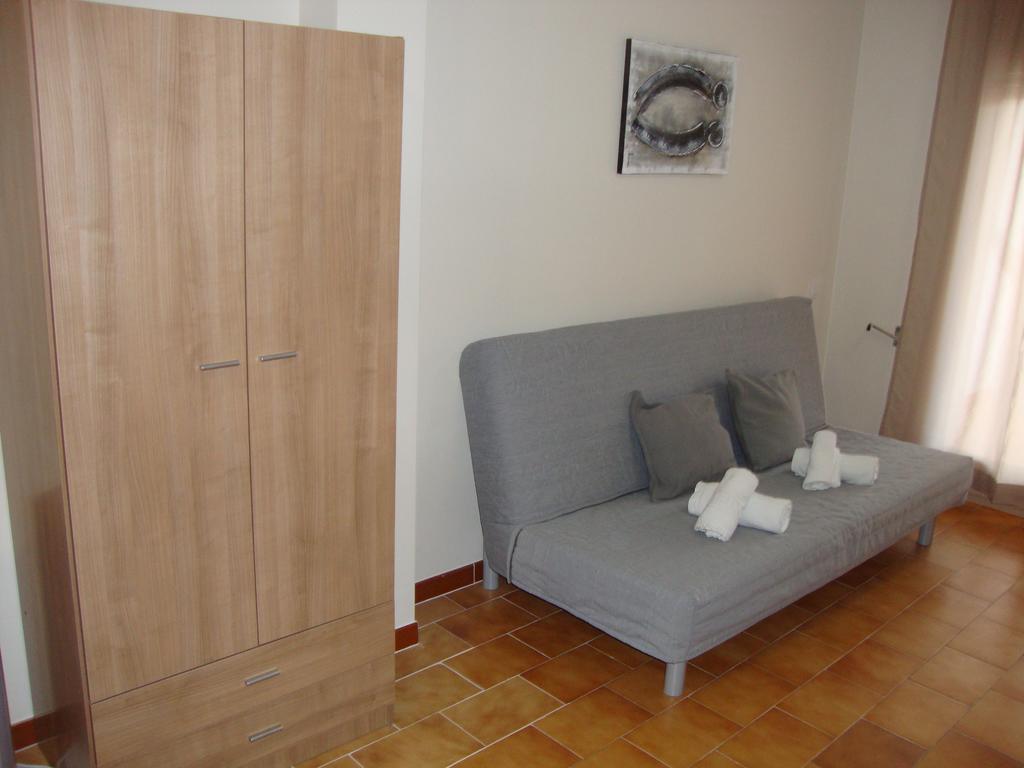 Apartaments Claudi Тосса-де-Мар Номер фото