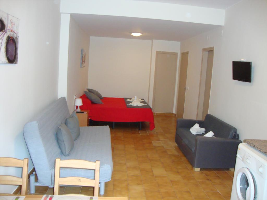 Apartaments Claudi Тосса-де-Мар Номер фото